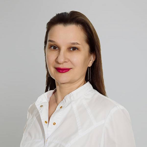 Пахомова Лилия Аликовна